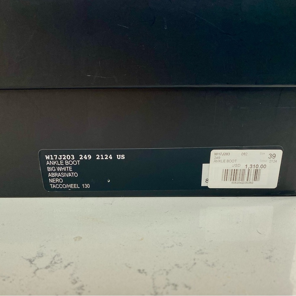 DSQUARED2 Abrasivato Nero Ankle Boots with receipt + packaging 🗃️ LIKE NEW 🗃️ - Picture 10 of 14
